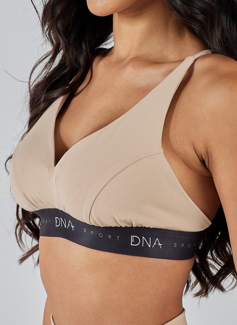 07 top triangulo com elastico movement nude