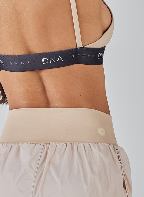 08 top triangulo com elastico movement nude