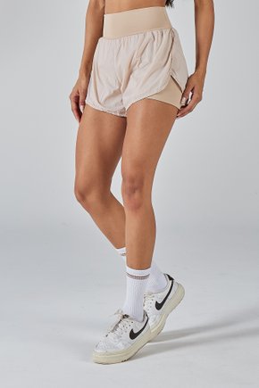 09 shorts movement nude